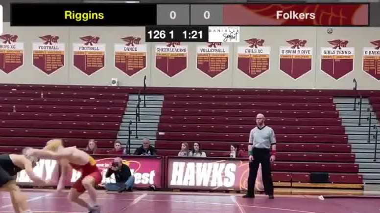 All fans kicked out of gym during Southeast Polk-Ankeny wrestling dual