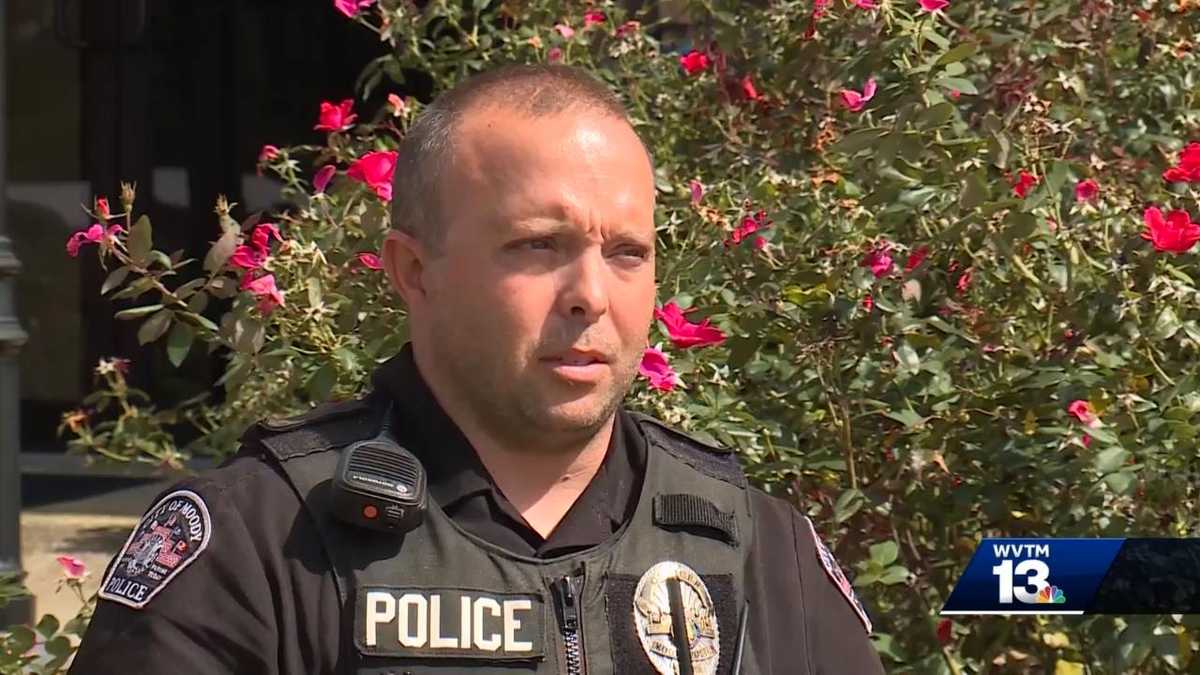 Moody Officer Honored After Saving Suspected Burglars Life