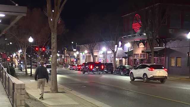Tuscaloosa bars on The Strip prepare for rush of students heading back to campus - Vimarsana News