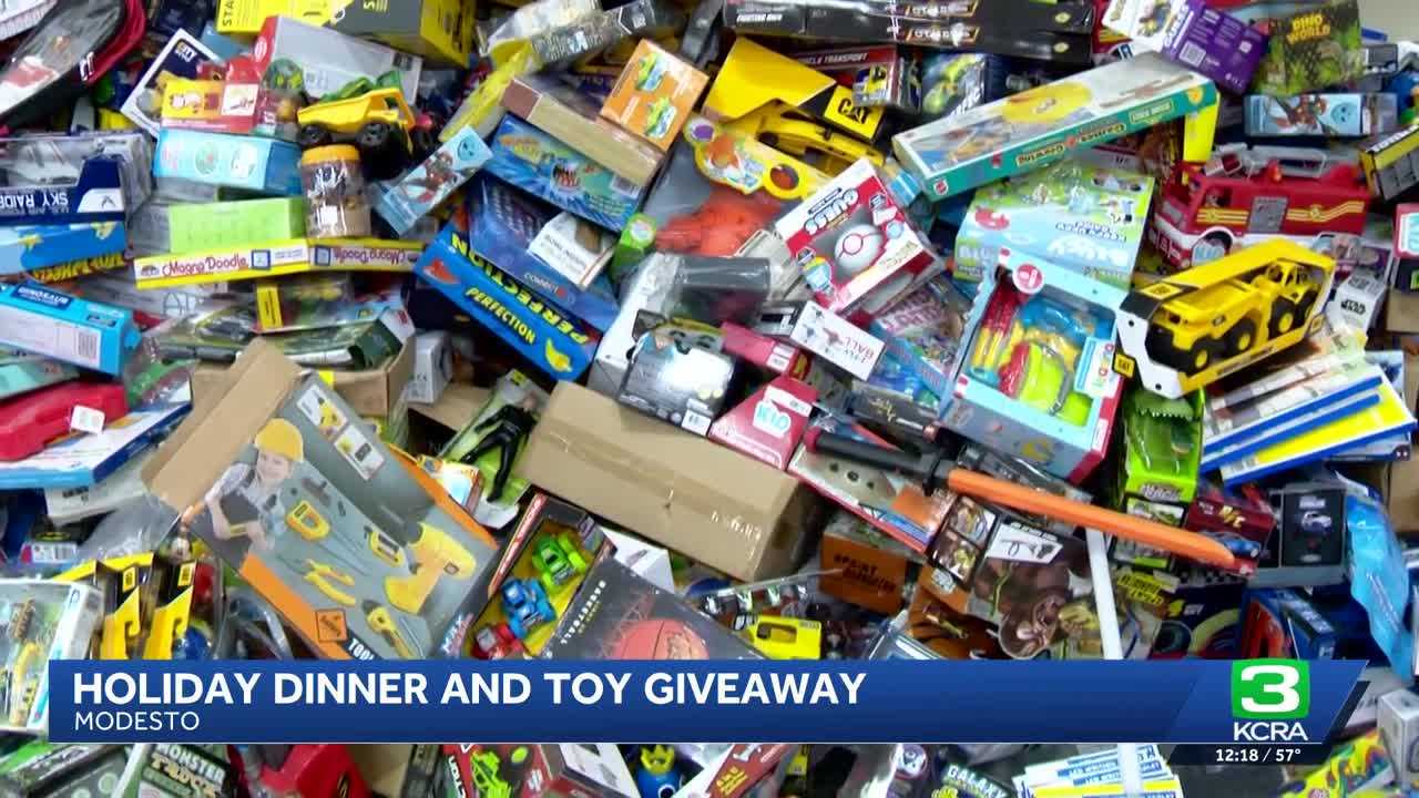 Modesto Gospel mission hosts annual Christmas lunch and toy giveaway for more than 3,000 people