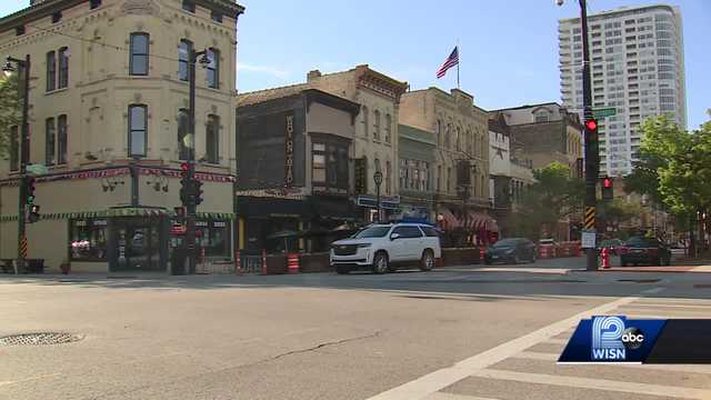 Downtown Milwaukee business owners excited about RNC potential - Vimarsana News