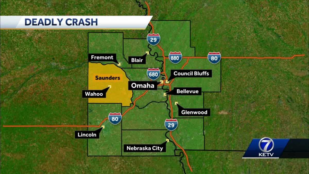 One killed, four injured in multivehicle Saunders County crash