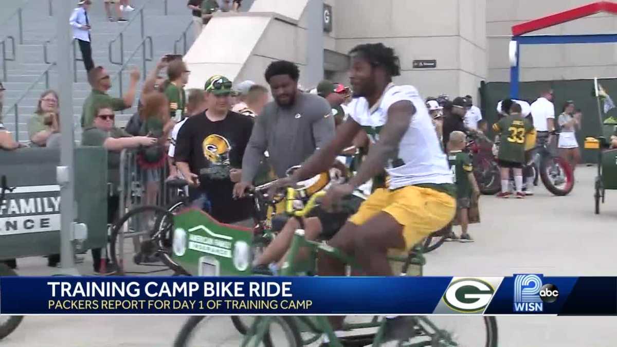 Packers, fans bond through bicycle tradition during 2023 training camp