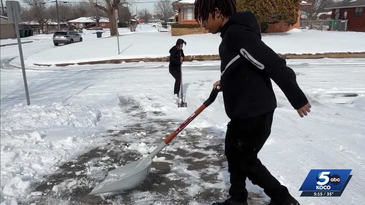 Oklahoma teens who helped neighbors after winter storm receive unexpected donations