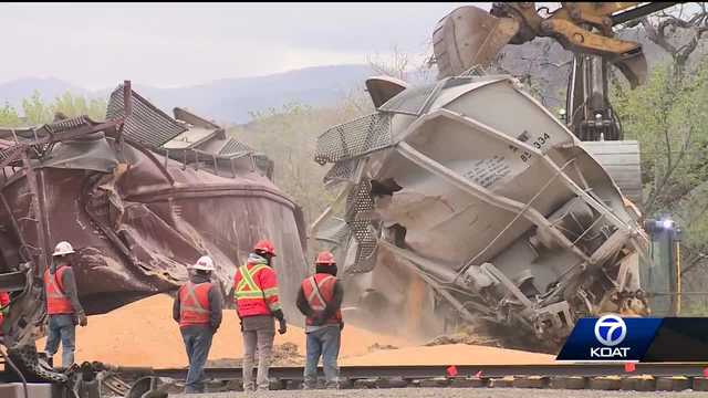 Local residents react to train derailment in Socorro - Vimarsana News