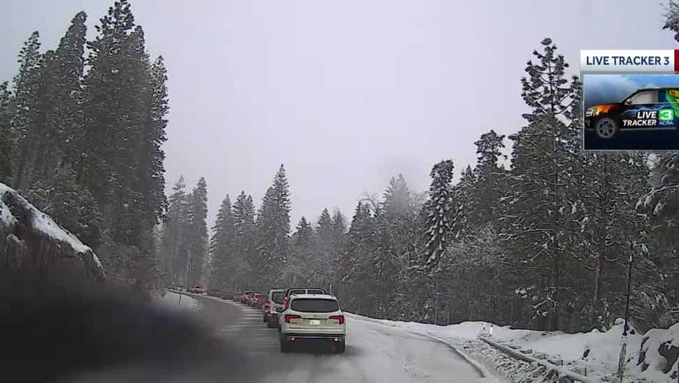 Moderate injuries after Highway 50 crash in El Dorado County