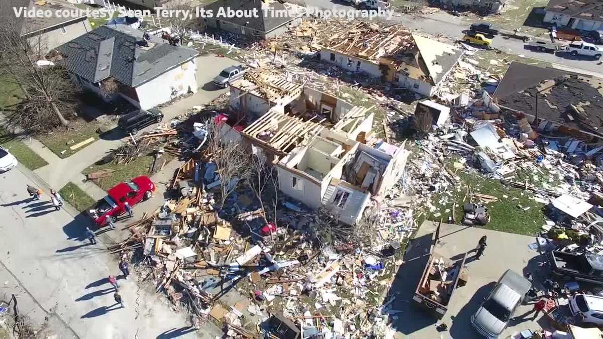 Drone shows extent of tornado damage in Oak Grove, Missouri