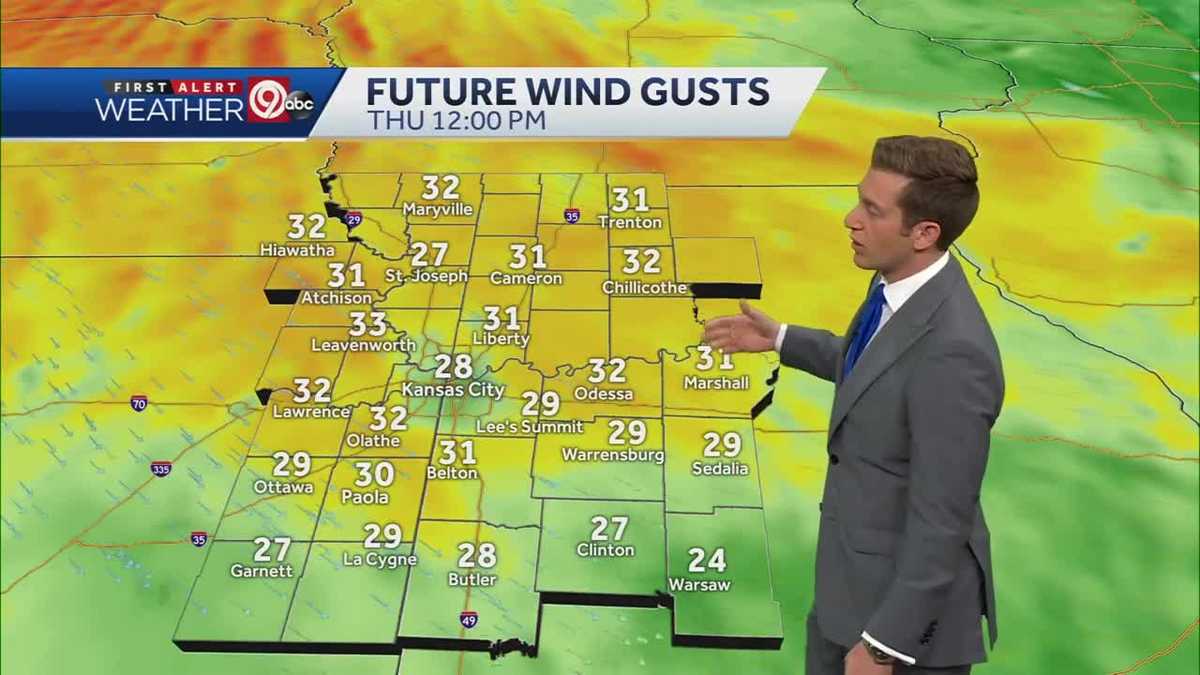 Strong wind blows in this afternoon
