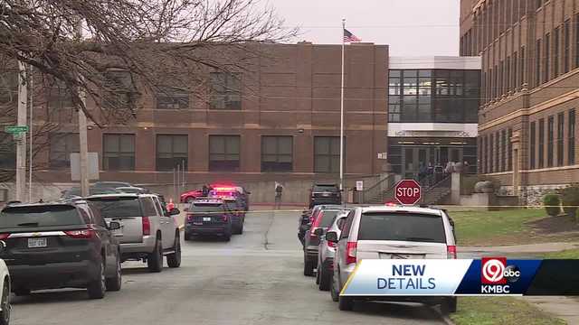 Teen charged in fatal stabbing of Manny Guzman at Northeast Middle School will remain in custody - Vimarsana News