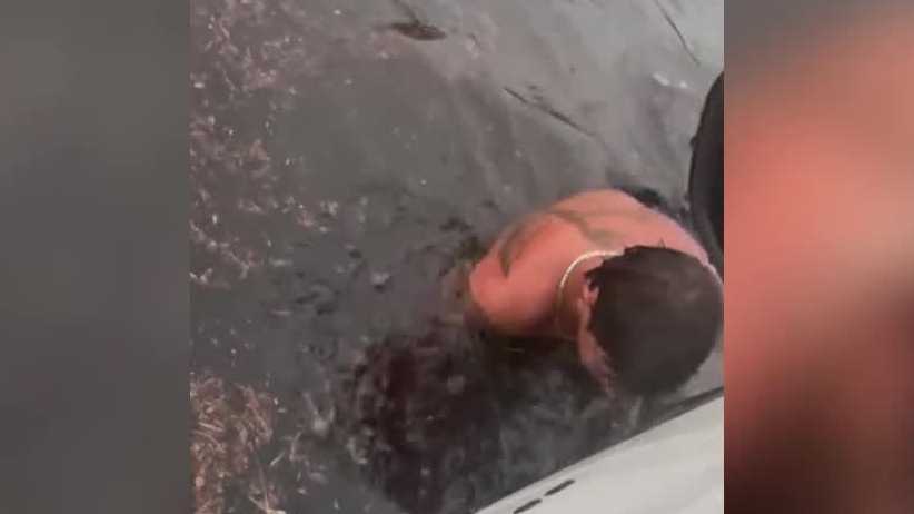 Brothers rescue stranded drivers from flooded Sanford roads