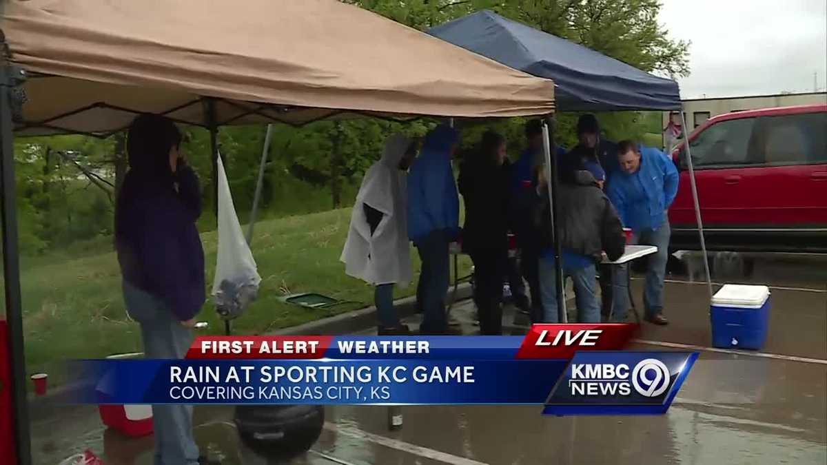 Sporting KC fans weather the rain