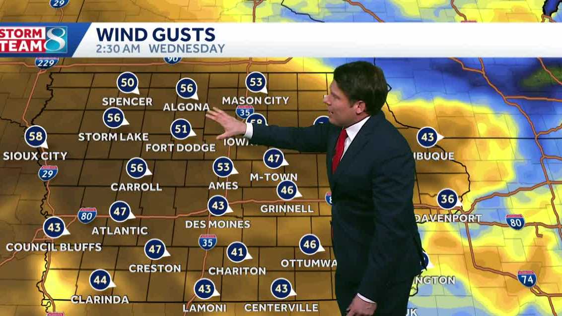 Iowa faces whiteout risk tonight as strong winds hit overnight Tuesday; more snow likely this week