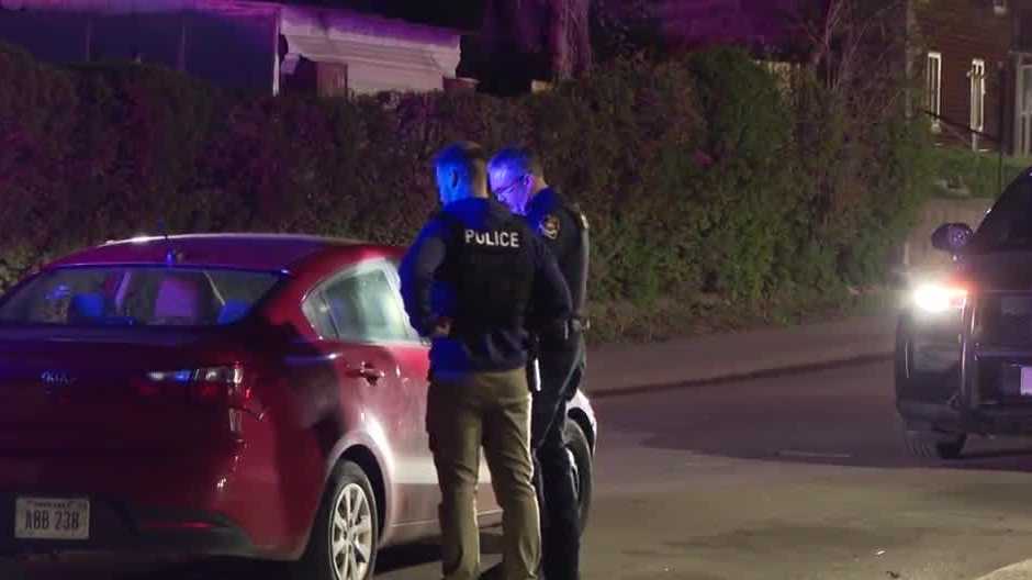 Omaha police arrest juveniles after short chase