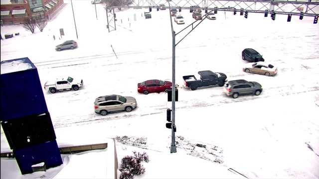 Omaha drivers encounter travel issues Friday now - Vimarsana News