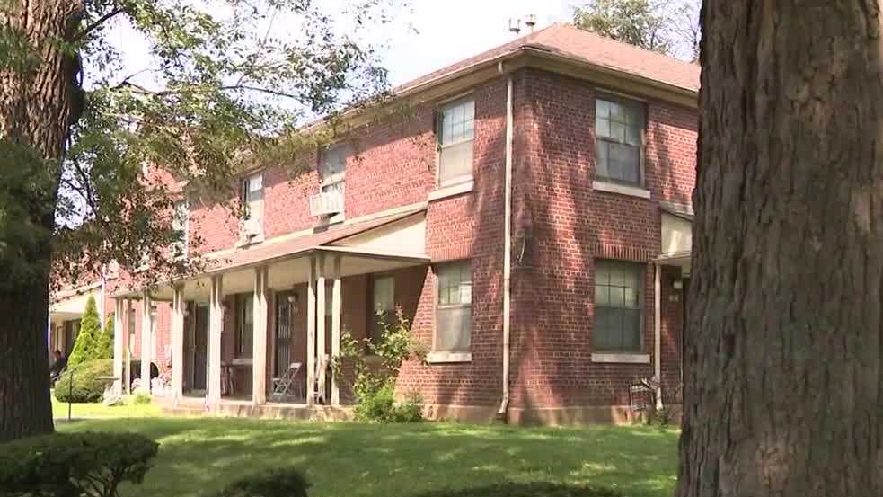 College Court tenants push for protections as Simmons plans student housing