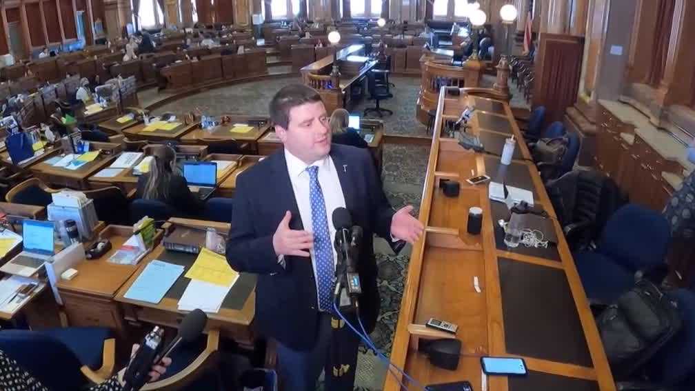 Iowa Gov., Senate and House Republicans unveil three different tax plans