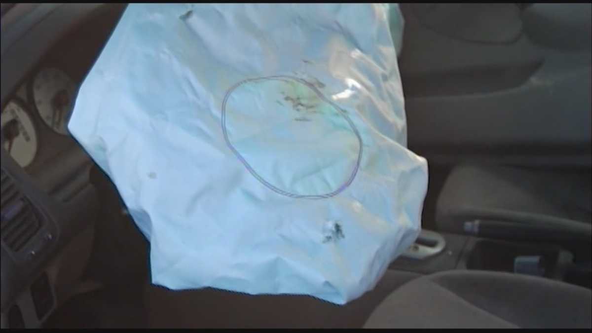 Air bag recall expands for second time