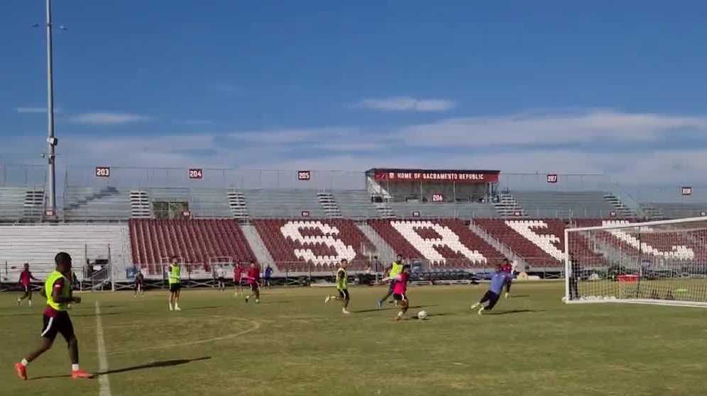 Atlanta United selects Erik Centeno with first round pick in 2022