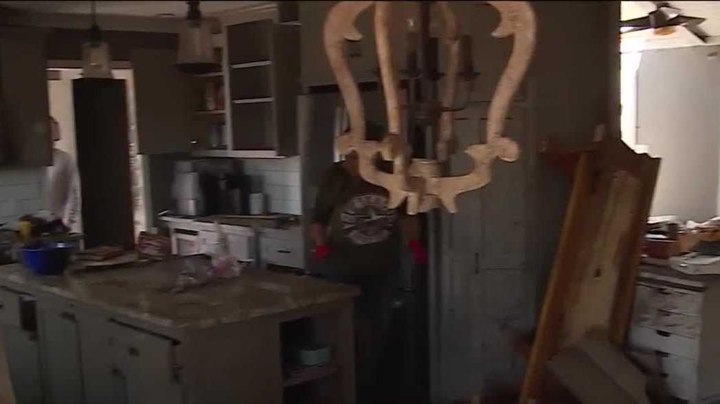 Oklahoma woman shares harrowing experience of surviving EF-4 tornado