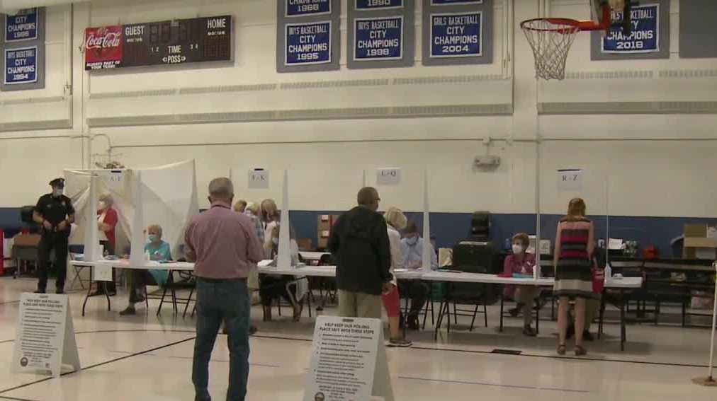 New Hampshire election officials undergoing training