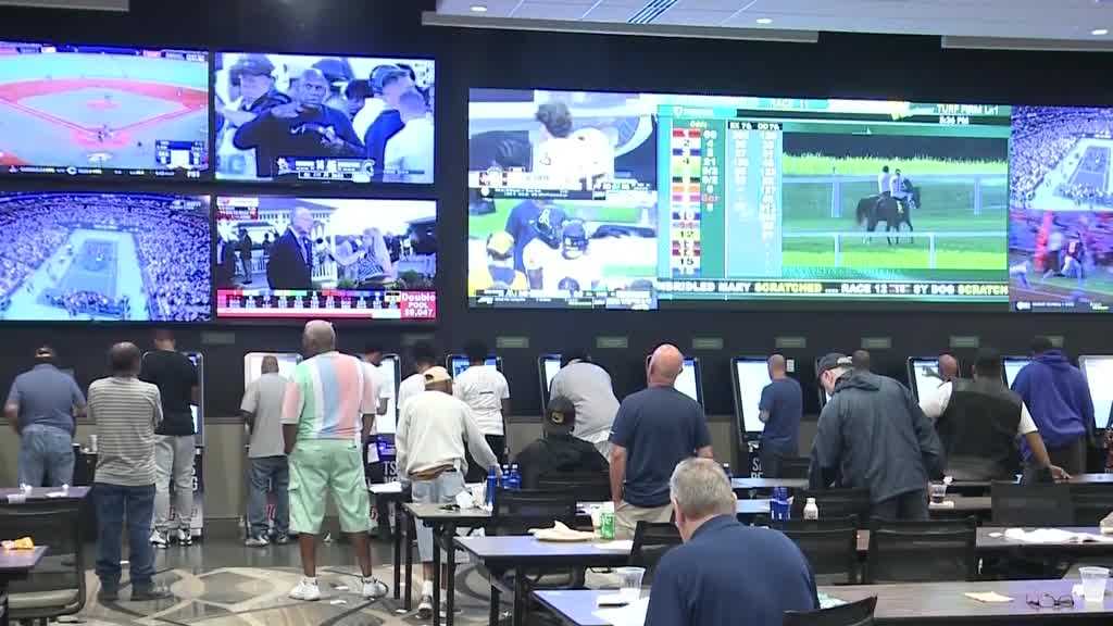 Bill to raise age for sports betting in Kentucky moves forward