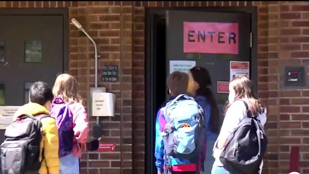 COVID19 cases popping up at New Mexico Schools coronavirus delta