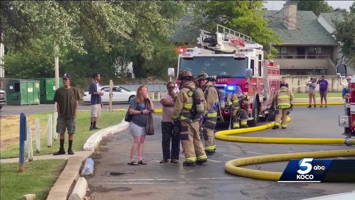 Evacuations issued after fire breaks out at OKC apartment