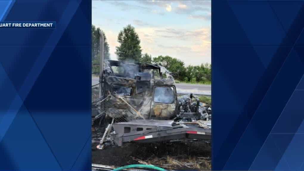 Two vehicles badly damaged in Saturday morning I-80 crash - KCCI