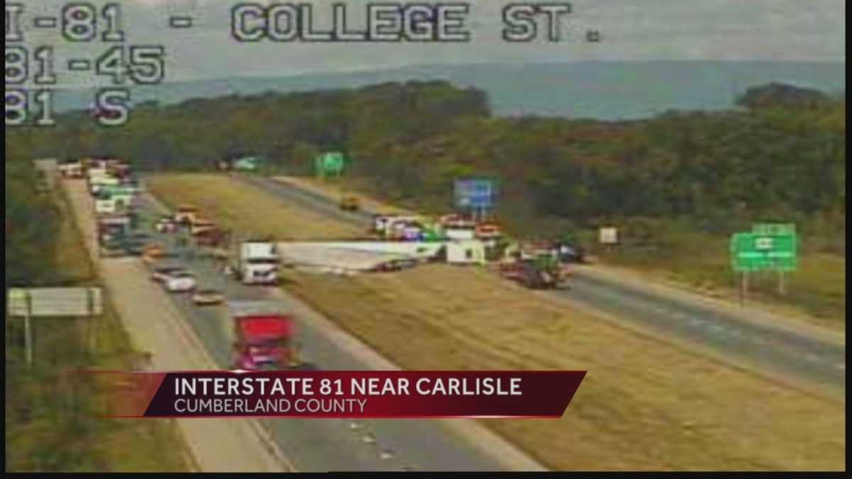 Fatal crash shuts down stretch of I-81