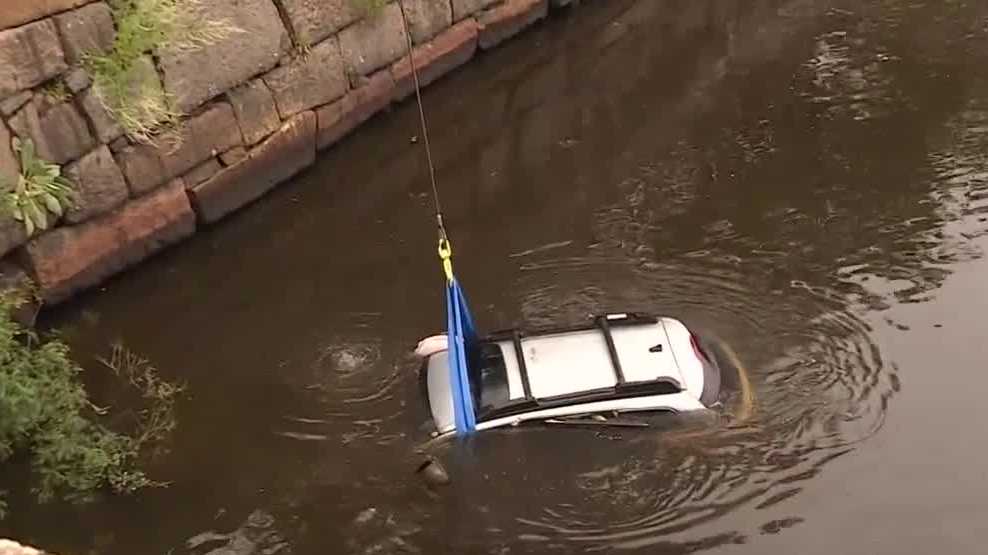 Driver rescued after SUV plunges into Charles River