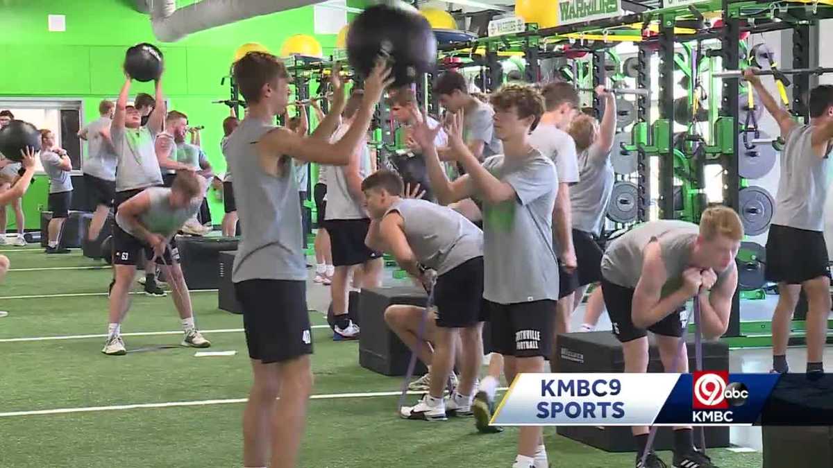 Smithville, Missouri high school football team has championship