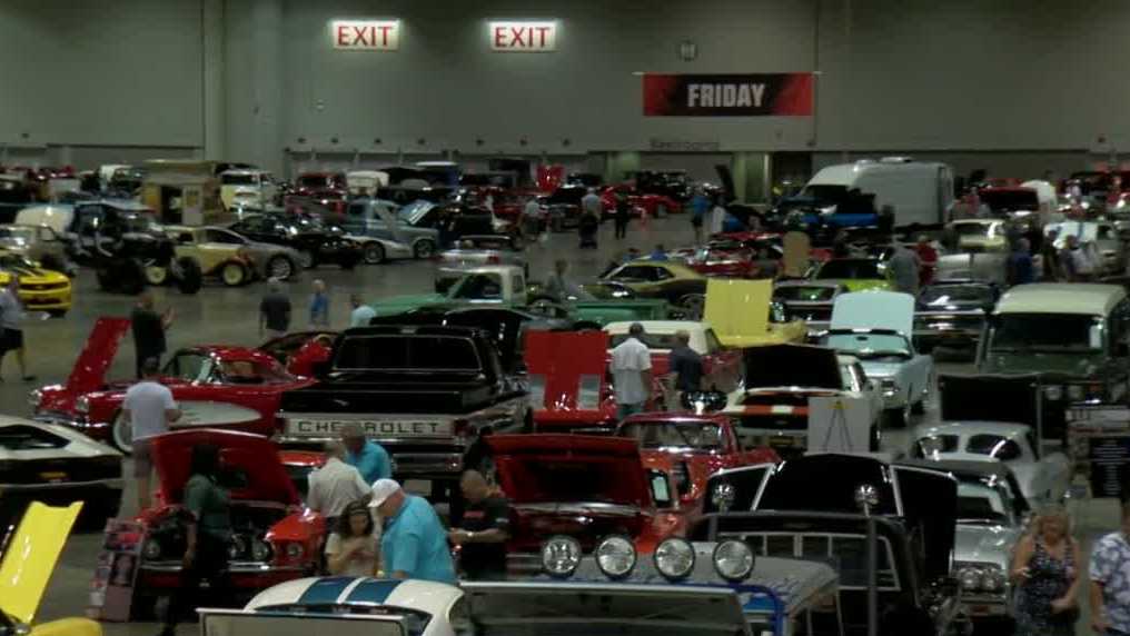 Mecum car auction returns to Orlando