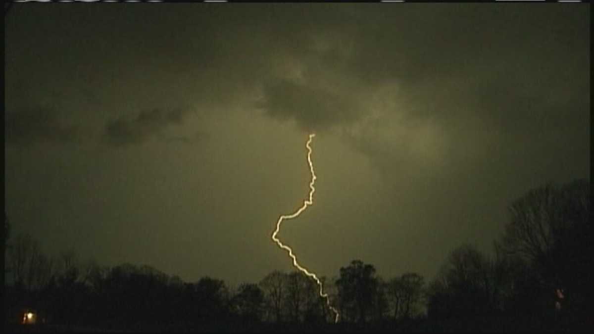 Memory loss can be one of effects of lightning strike