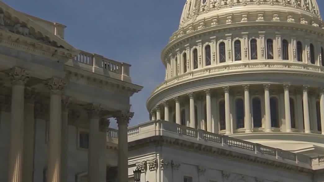 Government shutdown affects federal services on Gulf Coast