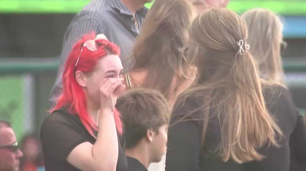 Volusia County community gathers to honor Spruce Creek coach killed in car crash