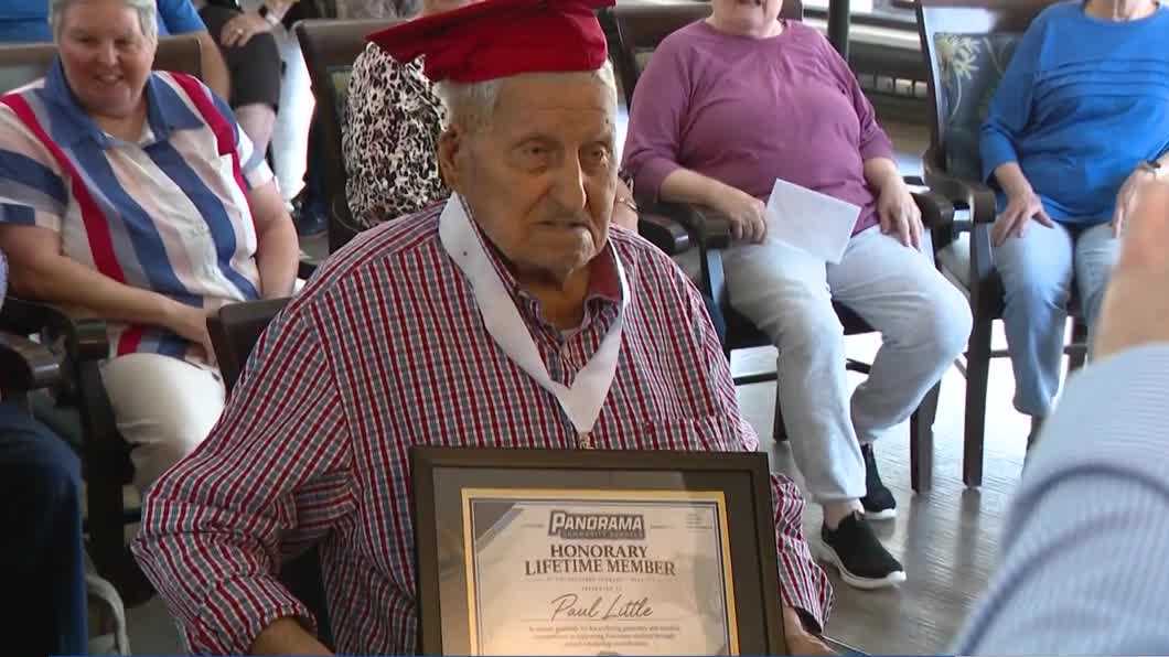 Central Iowa man surprised with high school diploma at age 98