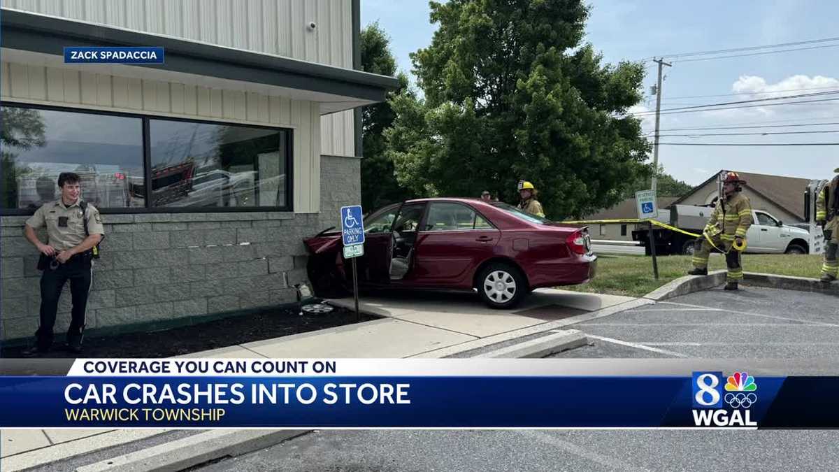 Car slams into grocery store in Lancaster County, Pa.