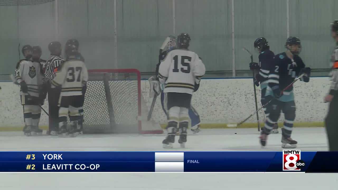 Class 'B' Hockey Semifinals