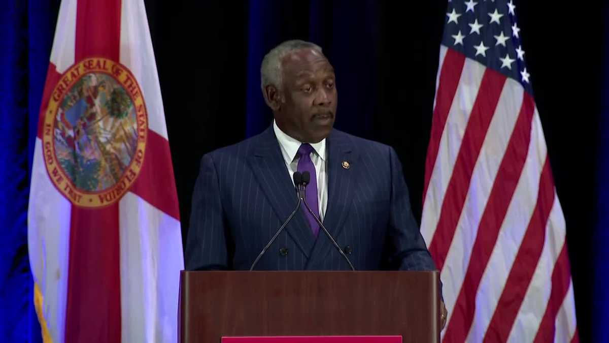 Orange County Mayor Jerry Demings ﻿suspends campaign for governor after ﻿cancer diagnosis