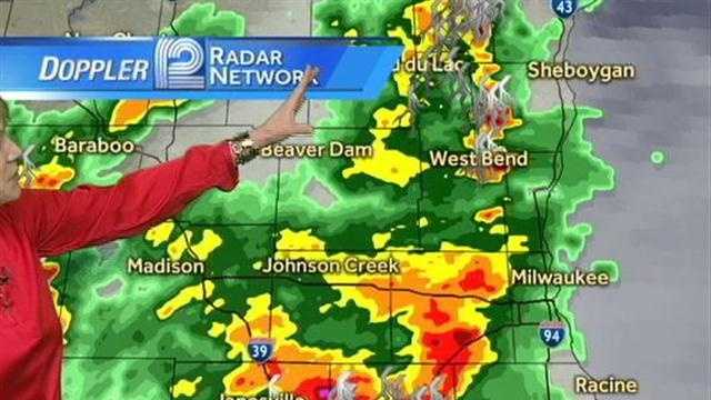 Line of storms to roll through Tuesday morning