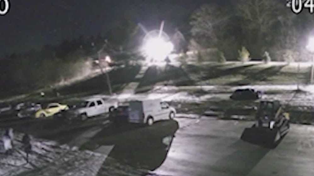 Security cameras capture attempted breakin at Pewaukee dealership same