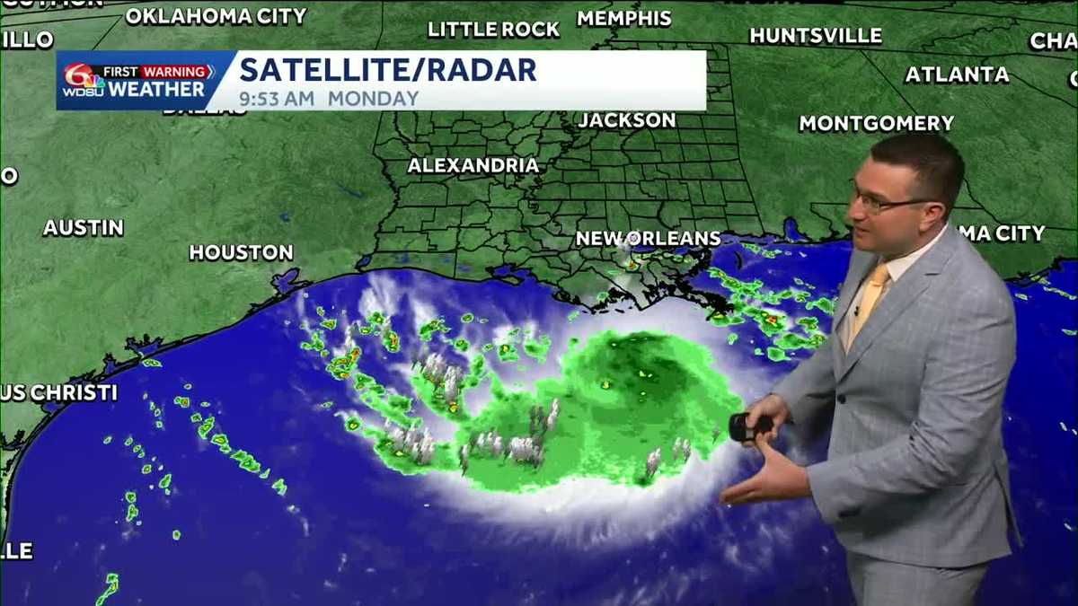 Off and on showers continue in southeast Louisiana and Mississippi