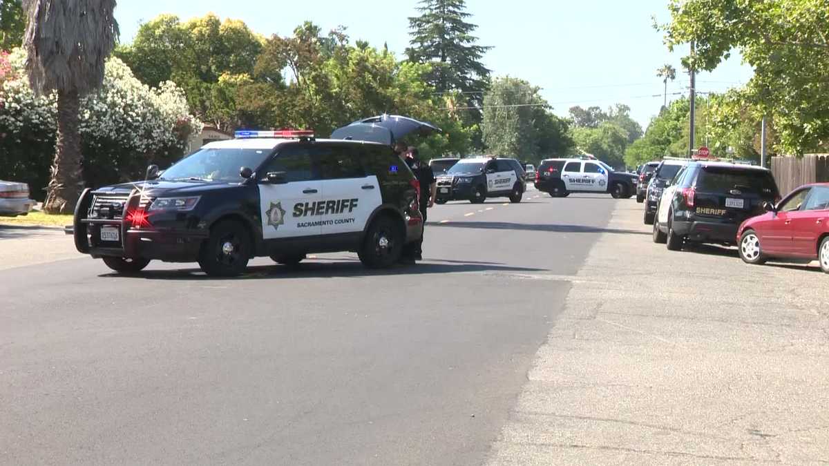 SWAT standoff at Sacramento apartment complex ends with nobody in custody
