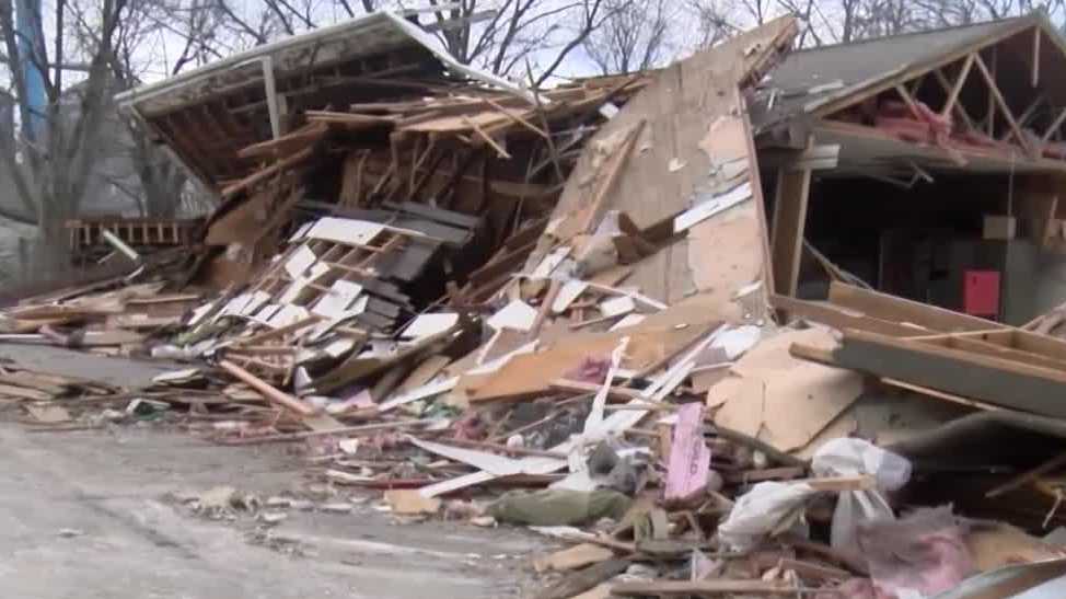 Company to donate tornado siren to Iowa town damaged by tornado