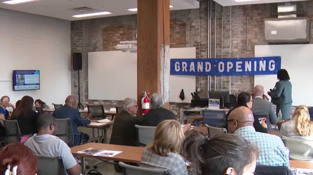 Metropolitan Community College opens new small business development center