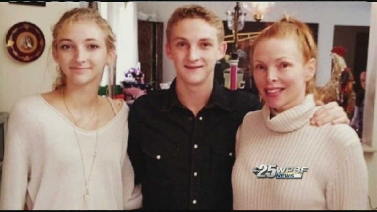 Teens found dead in West Palm Beach home