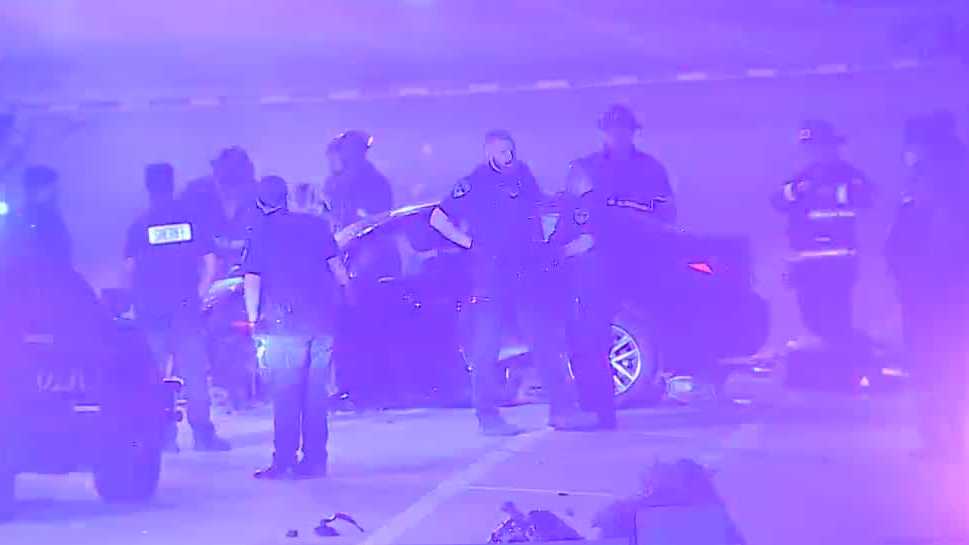 Greenfield police chase ends in deadly Milwaukee crash - WISN