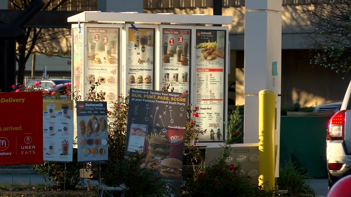 Women climb through drivethru window, attack manager over McNuggets order