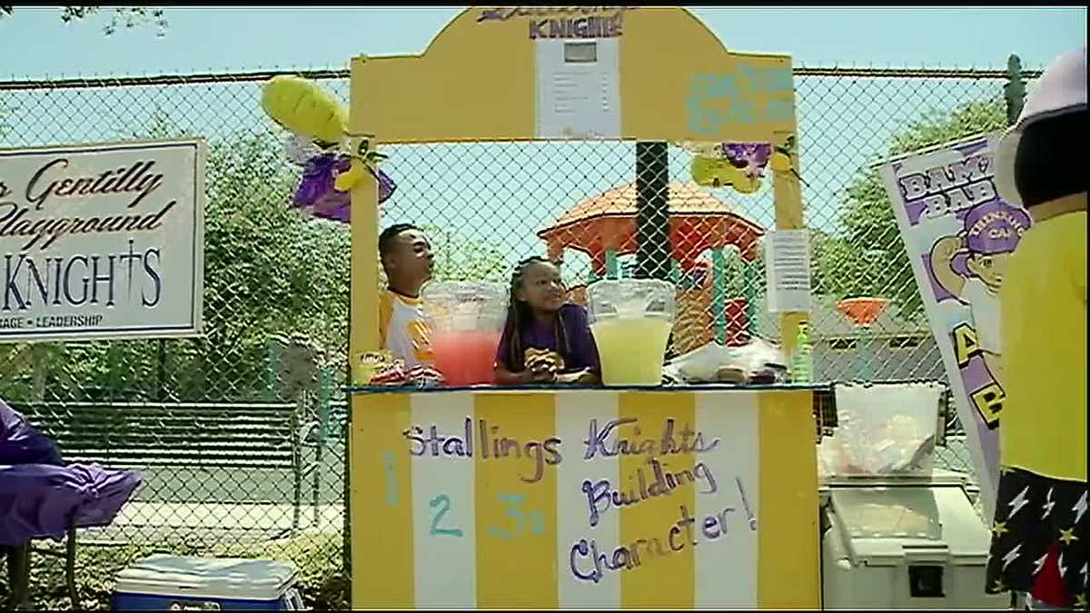 Thousands of young entrepreneurs participate in Lemonade Day 2017