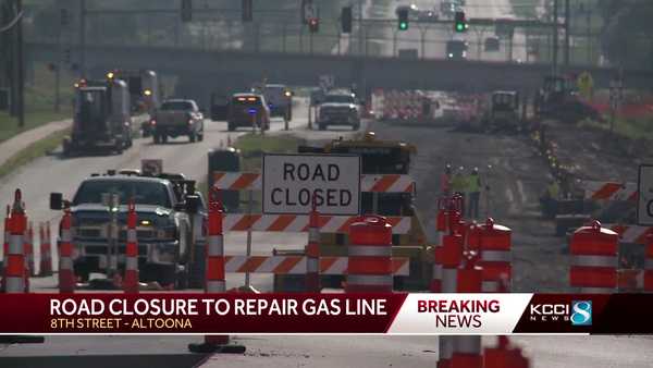 crews working to fix gas leak in altoona after construction workers hit gas line